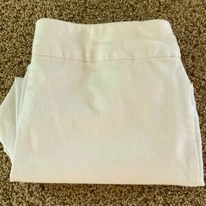 Croft & Barrow - The Effortless Stretch Capri - Women’s Sz 16 Regular